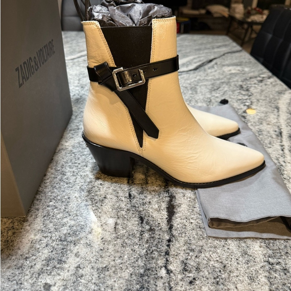 Zadig & Voltaire Tyler Cecilia Vintage Patent Ankle Boot, Ice - Picture 9 of 13